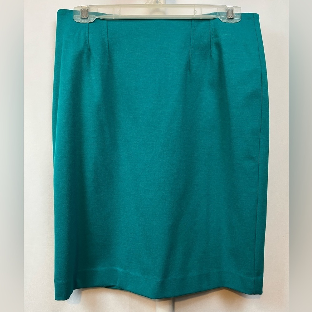 Halogen Teal Stretch Knee Length Skirt Size 8